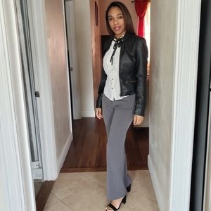 Meet your Posher, La flaca